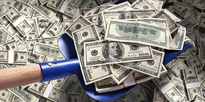 Michigan: Fantasy 5 Player Wins $480K Jackpot, Powerball Fan Takes $150K Home