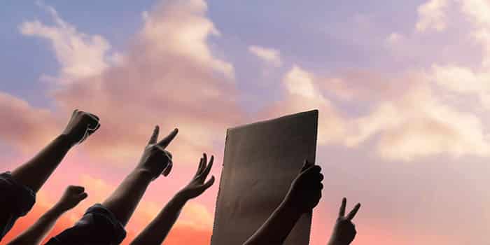 Horseshoe Indianapolis Casino Workers Strike amid Federal Shutdown