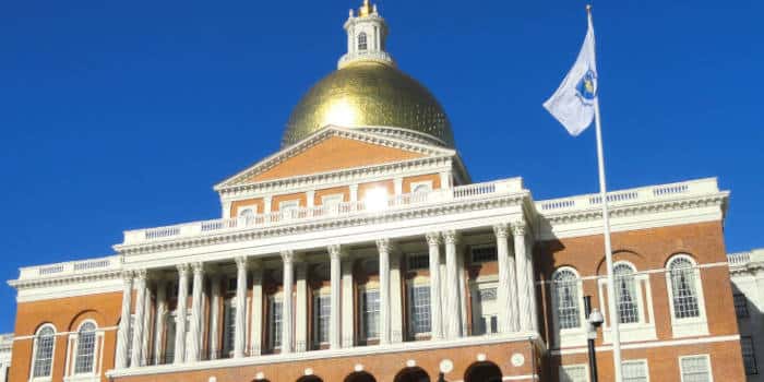 Massachusetts Lawmakers Face March Deadline on Online Casino Bills