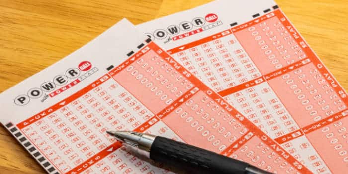 Virginia Player Wins $2M from Powerball, Jackpot Remains Unconquered