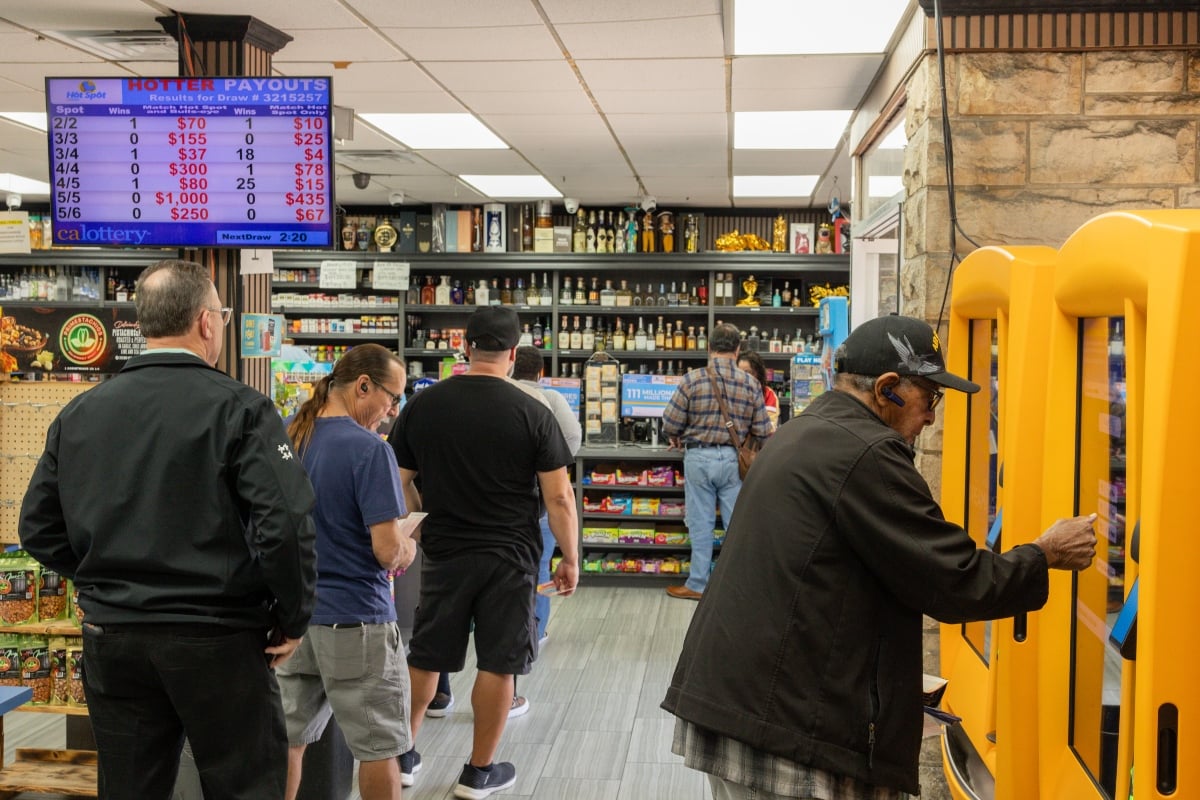 The Billion-Dollar Dream Is Back: Powerball Jackpot Nears Historic Territory